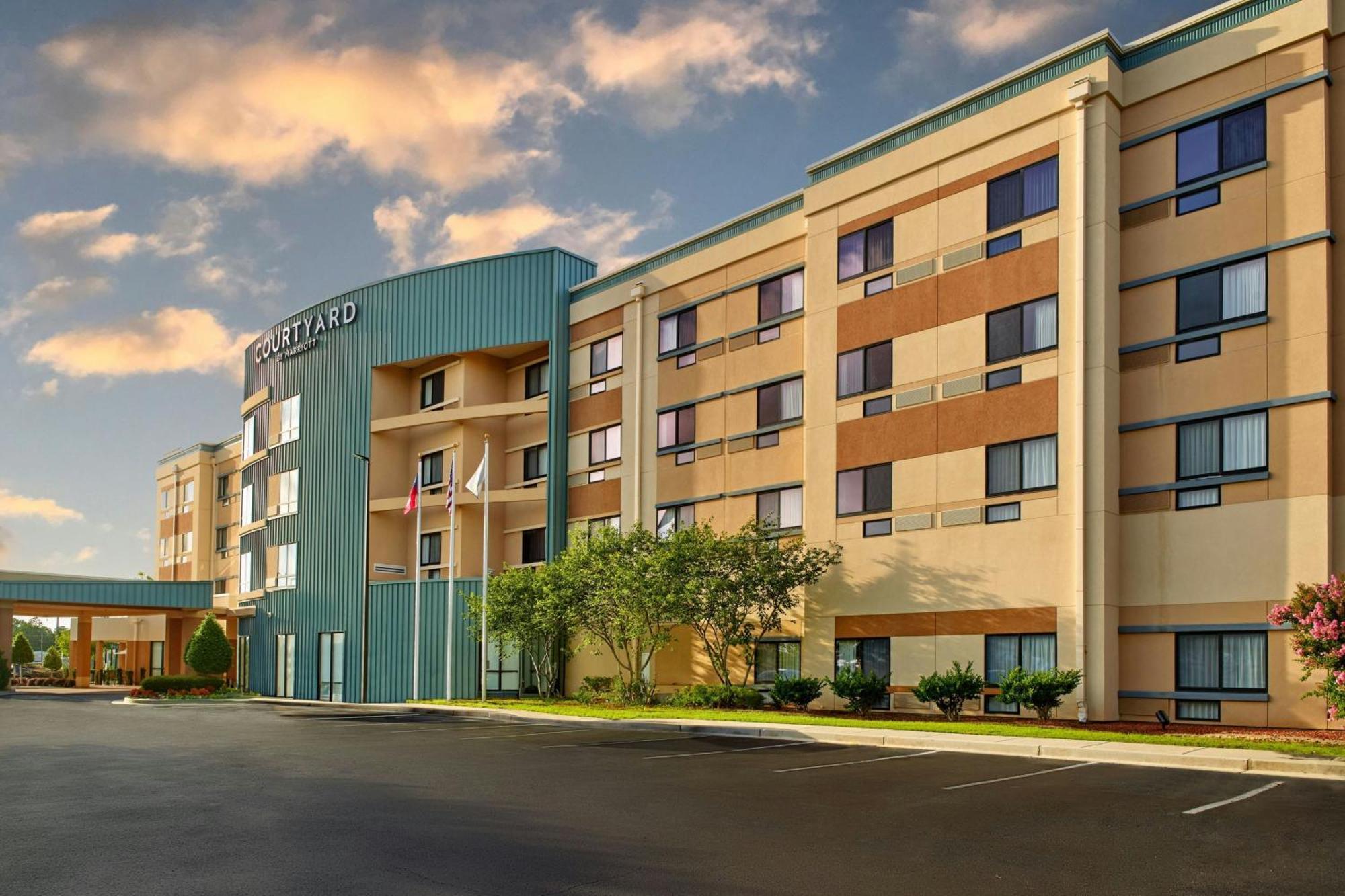 Courtyard Warner Robins Hotel Buitenkant foto