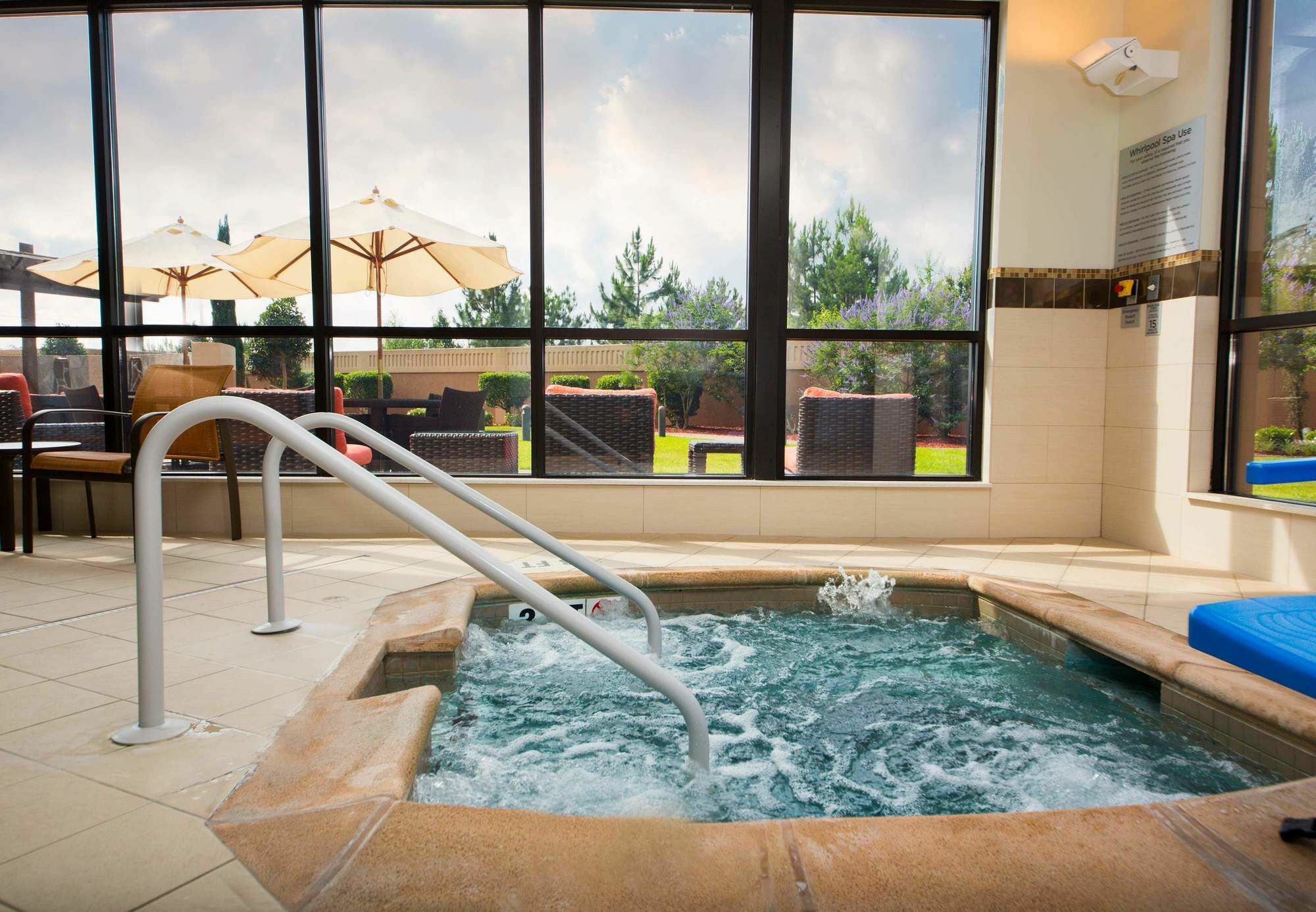 Courtyard Warner Robins Hotel Buitenkant foto